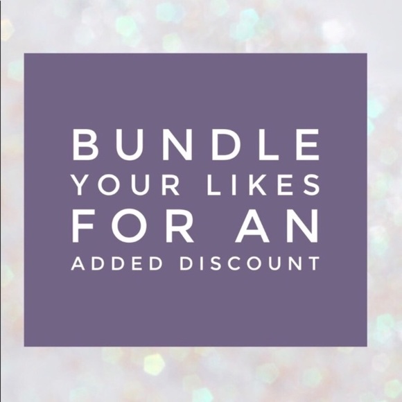 HOST PICK ⭐️ GAMER SOCKS - Picture 3 of 3